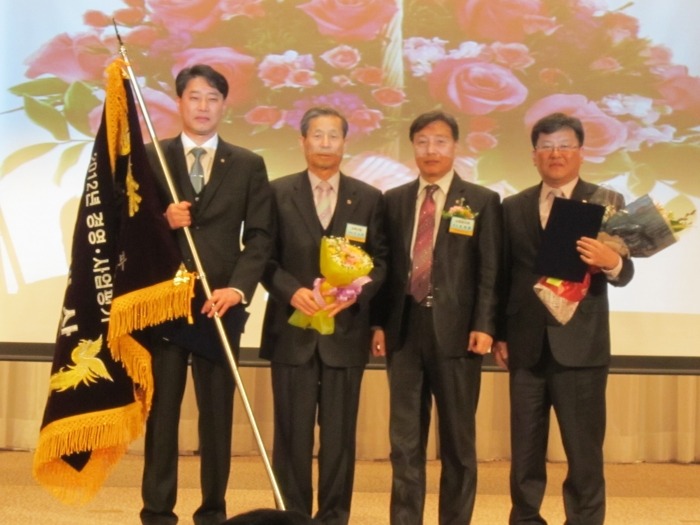22_2012년도 경영사업평가 종합대상 수상.jpg